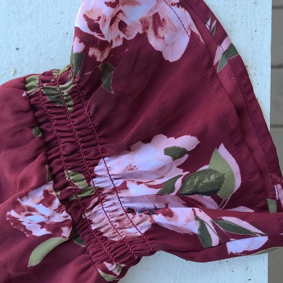 Elle Lightweight Floral Blouse - Picture 3 of 4